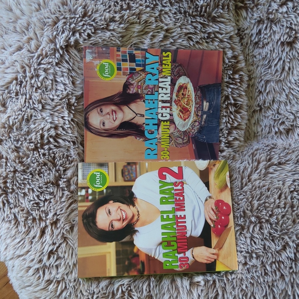 2 RACHAEL RAY Cookbooks - Picture 1 of 2